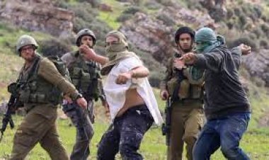 مستوطنون يعتدون على الفلسطينيين في مدينة نابلس