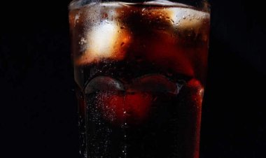 كوب من الكوكا كولا ينقذ حياة فتاة