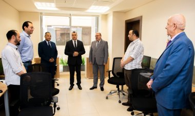 وزير الدولة للإنتاج الحربي يتفقد مكاتب العاملين بمقر الوزارة بالعاصمة الإدارية الجديدة