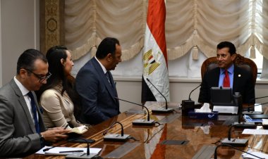 وزير الشباب والرياضة يستقبل منظمى استضافة «جوارديولا»