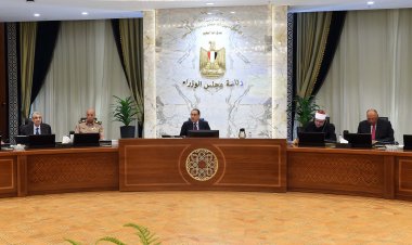 رئيس الوزراء يوجه التهنئة للشعب المصري بمناسبة الذكرى العاشرة لثورة 30 يونيو