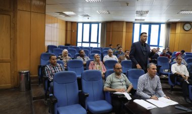 محافظ المنيا يوجه بسرعة تسليم المجمعات الخدمية للبدء في تشغيلها