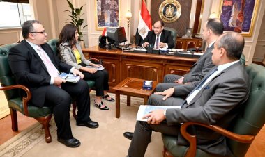 وزير التجارة والصناعة يلتقي وفد شركة هيات ايجيبت التركية للمنتجات الصحية