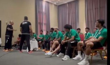 بهذه  الكلمات..  «ميكالي» يحفز لاعبي المنتخب الأولمبي قبل مباراة الصعود لأولمبياد باريس