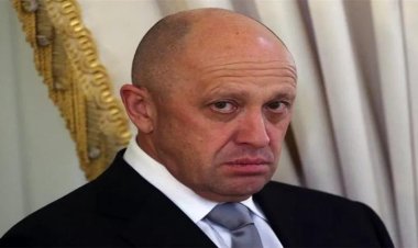 اكتشفت مخابئ ذهب.. الشرطة الروسية تقتحم منزل «زعيم فاجنر»