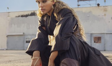 بعد مهرجان كوتشيلا.. إليانا تطلق أغنيتها الجديدة «ماما إيه»