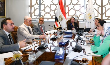 وزيرة البيئة تناقش آخر مستجدات الإستعدادات اللوجيستية لمؤتمر المناخ cop28 بالإمارات