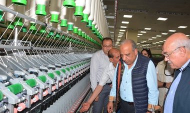 وزير قطاع الأعمال يتابع مراحل التشغيل التجريبي لمصنع "غزل 4" بشركة المحلة الكبرى