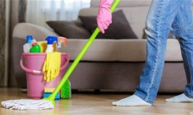 هل مسح المنزل بالماء والملح يمنع الحسد؟.. داعية يجيب