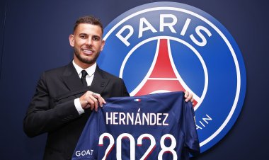 باريس سان جيرمان يضم الفرنسي لوكاس هيرنانديز