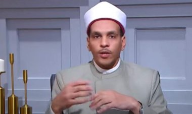 أمين الفتوى: يجوز للمرأة المتزوجة «النمص» ولها ثواب