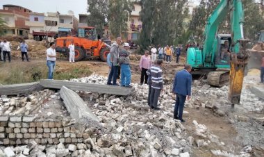 تنفيذ 17 حالة إزالة تعدي على مساحة 1075 متر وقيراطين بكفر الشيخ