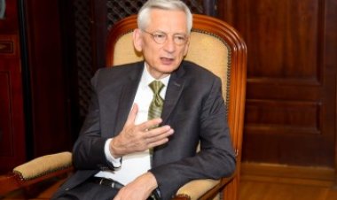 السفير الفرنسي بالقاهرة: نشكر السلطات المصرية على تسهيل عبور الرعايا الفرنسيين من السودان