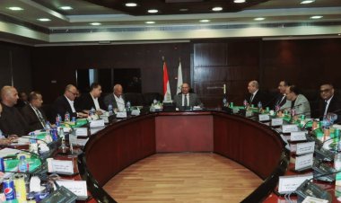 وزير النقل يترأس الجمعيتين العموميتين  للشركة المصرية لإنشاء وصيانة مرافق النقل والمطارات