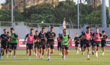 الأهلي يختتم تدريباته استعدادًا لمباراة الزمالك