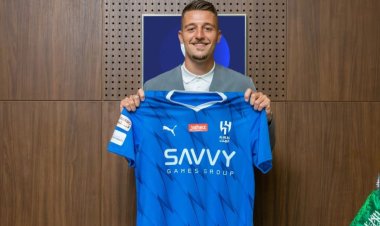 الهلال السعودي يضم قائد لاتسيو الإيطالي