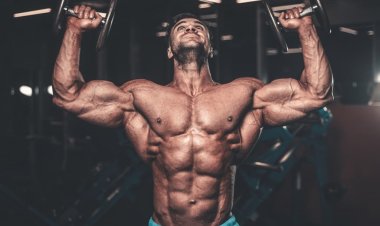 للاعبي كمال الأجسام.. طبيب: المنشطات تؤثر على أعضاءك التناسلية 