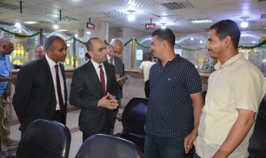 نائب محافظ سوهاج يتفقد سير العمل بالمركز التكنولوجي وإدارة خدمة المواطنين بالبلينا