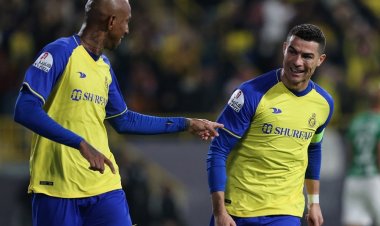 «الفيفا» يقرر تجميد تعاقدات النصر السعودي