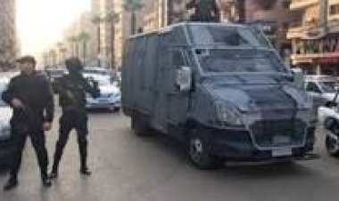 «زواج  ودعوى نفقة».. فحص فيديو إطلاق رجل أعمال النار أمام شقة زوجته بالقاهرة الجديدة 