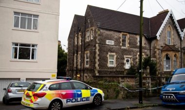 أم تلقي بمولودها الجديد فوق شرفة مسطحة في انجلترا