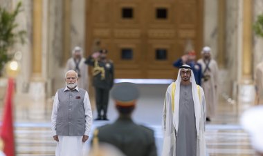 بن زايد ومودي يبحثان تعزيز الشراكة الشاملة بين البلدين