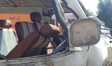 إصابة 17 شخصا في حادث تصادم سيارتين على صحراوي الفيوم