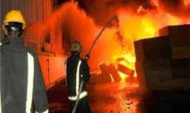 اخماد حريق خلف مسرح البالون بالعجوزة.. والتحريات: «ماس كهربائي»