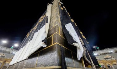 الأربعاء.. استبدال كسوة الكعبة المشرفة