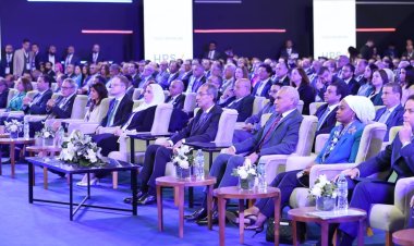نيابة عن رئيس مجلس الوزراء.. وزير الاتصالات يفتتح مؤتمر سيملس شمال إفريقيا 2023