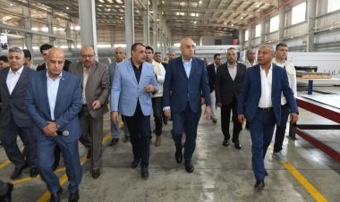 وزيرا «الإنتاج الحربي والإسكان يتفقدان» مصنع إنتاج المصاعد الكهربائية