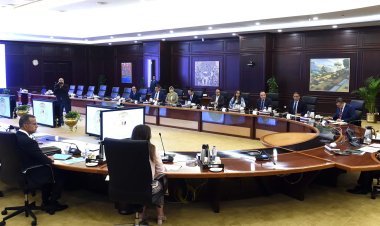 «مدبولي» يستعرض مع المستثمرين السياحيين تصورات زيادة الغرف الفندقية