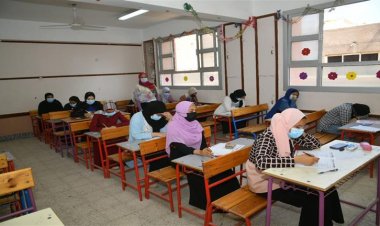 بعد رسوب 80% من أولى طب قنا.. رئيس جامعة جنوب الوادي: «الغش الجماعي في الثانوية هو السبب»