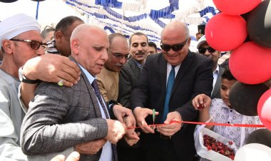 محافظ قنا يطلق إشارة التشغيل التجريبي لمشروع صرف صحي قرى أبوتشت