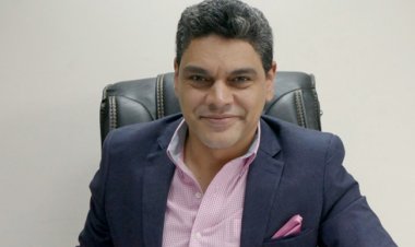 معتز عبد الفتاح يُنهي أزمة حديثه عن الرئيس: «أريدُ أن يظل السيسي حتى 2030»