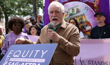 براين كوكس يقود معركة الممثلين بالمملكة المتحدة ضد الذكاء الاصطناعي