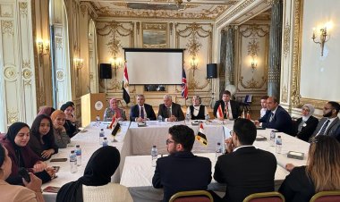 وزير التعليم العالي يلتقي الطلاب المبتعثين الدارسين بالمملكة المتحدة
