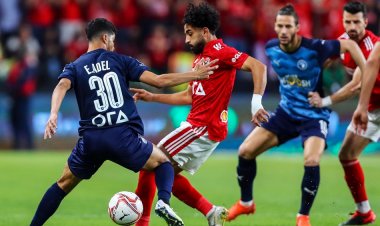 شريف يقود الهجوم.. تشكيل الأهلي لمواجهة بيراميدز في الدوري