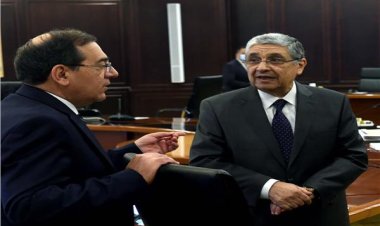 خاص| مصدر يكشف كواليس اجتماع وزيري الكهرباء والبترول لمناقشة أزمة «انقطاع الكهرباء»