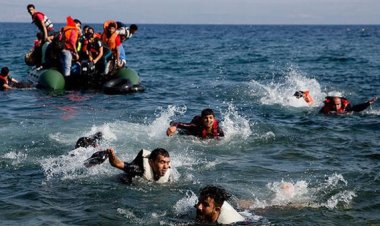 على متنه مصريين.. غرق قارب هجرة غير شرعية قرابة سواحل إيطاليا