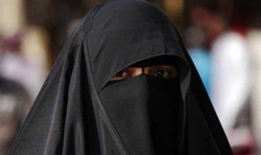 الإفتاء توضح حكم خلع النقاب بعد ارتدائه