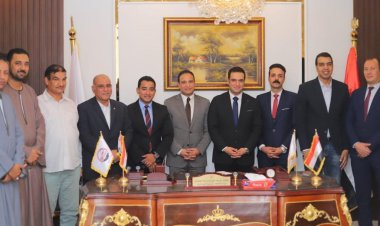 «صوت الشعب» بقنا ينظم صالونا حول قضايا الأحزاب السياسية (صور)