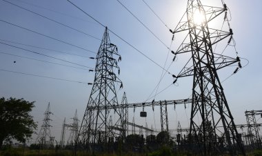 عاجل.. «الكهرباء»: انتهاء أزمة قطع التيار في مصر خلال يومين