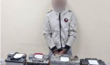  القبض على حرامي البطاريات السيارات في باب الشعرية