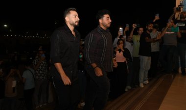 حمادة هلال وأشرف زكي أبرزهم.. نجوم الفن يقدمون واجب العزاء في وفاة والد مي كساب (صور)