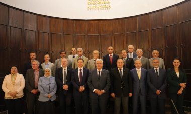 وزير التعليم العالي يشهد توقيع اتفاقية بنود الخطة التنفيذية لإنشاء الدرجات المزدوجة بين جامعتي الإسكندرية والإسكندرية الأهلية وجامعة إيست لندن البريطانية