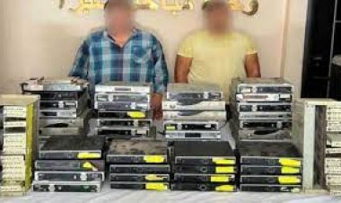 ضبط شخصين لقيامهما باعادة بث القنوات الفضائية المشفرة بدون ترخيص بشبرا 