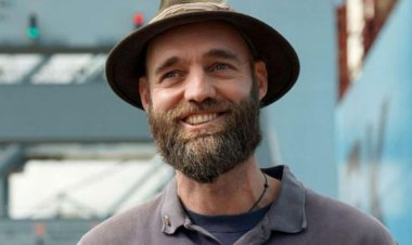 زار 203 دولة في العالم.. عودة دنماركي لوطنه بعد 10 سنوات