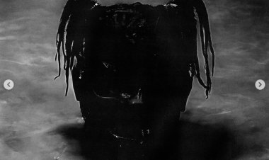 ترافيس سكوت يروج لحفله بالأهرامات بصورة مُخيفة