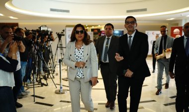 محافظ دمياط ترأس إحدى لجان اختيار الكوادر النسائية للدفعة الأولى من برنامج " المرأة تقود للتنفيذيات"